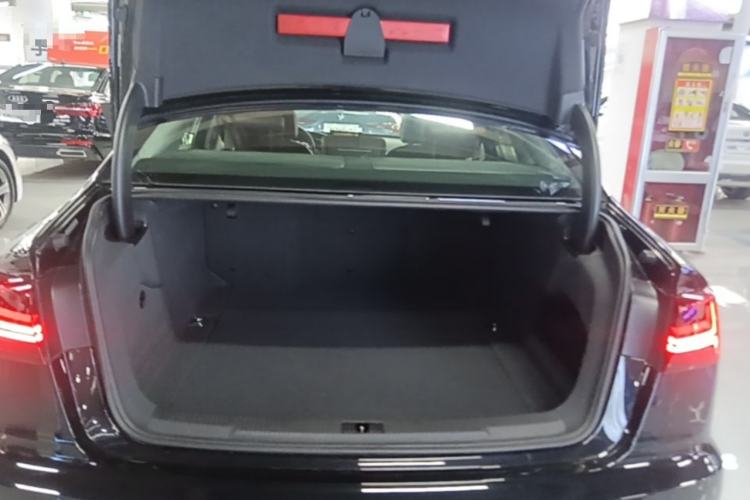 Used Audi A6L 2017 30 FSI Comfort Model Trunk