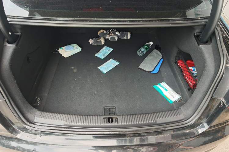 Used Audi A6L 2017 TFSI Technology Edition Trunk
