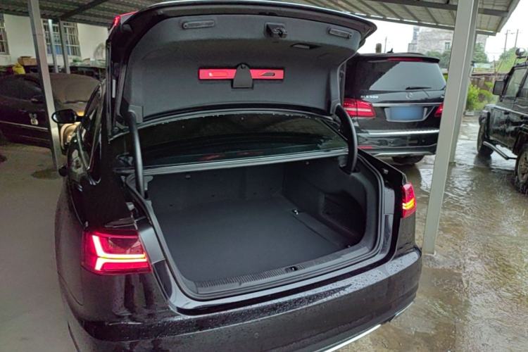 Used Audi A6L 2017 TFSI Technology Edition Trunk