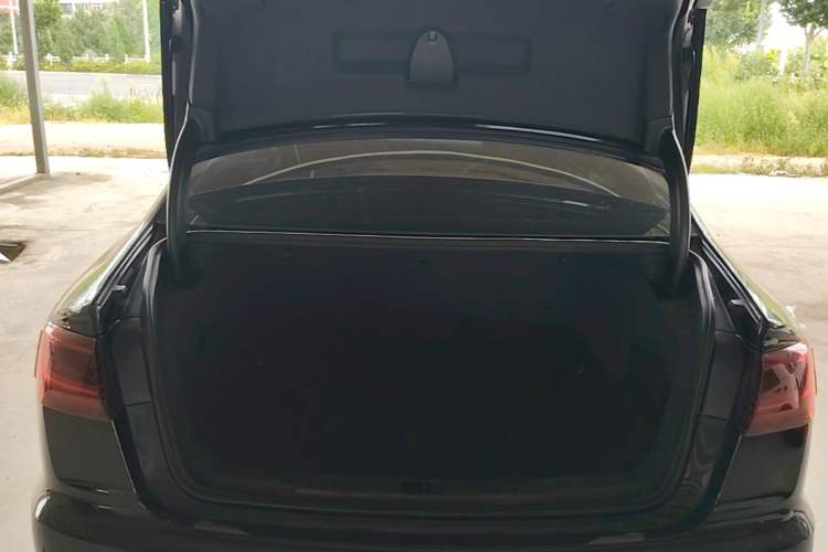Used Audi A6L 2017 TFSI Technology Edition Trunk