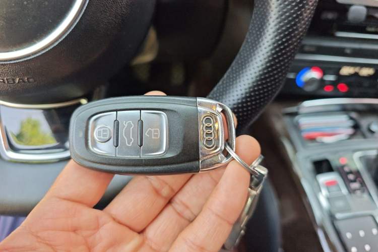 Used Audi A6L 2017 45 TFSI quattro Sport Edition Vehicle Key