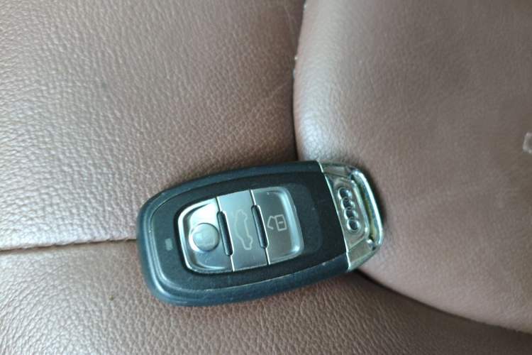 Used Audi A6L 2017 TFSI Technology Edition Vehicle Key