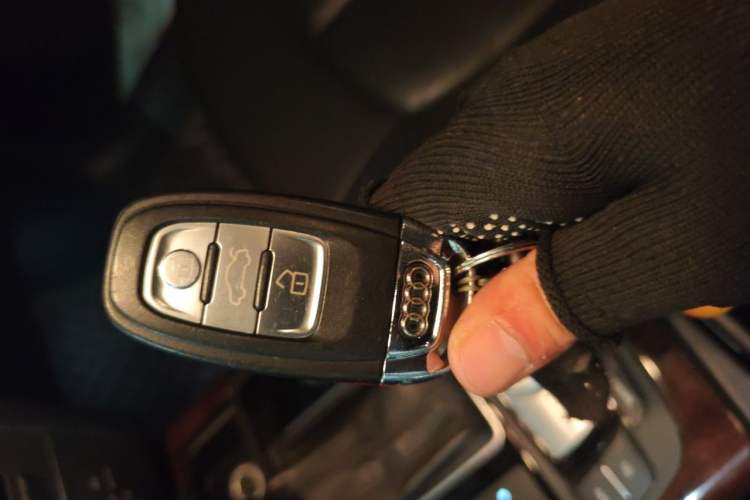 Used Audi A6L 2017 TFSI Technology Edition Vehicle Key