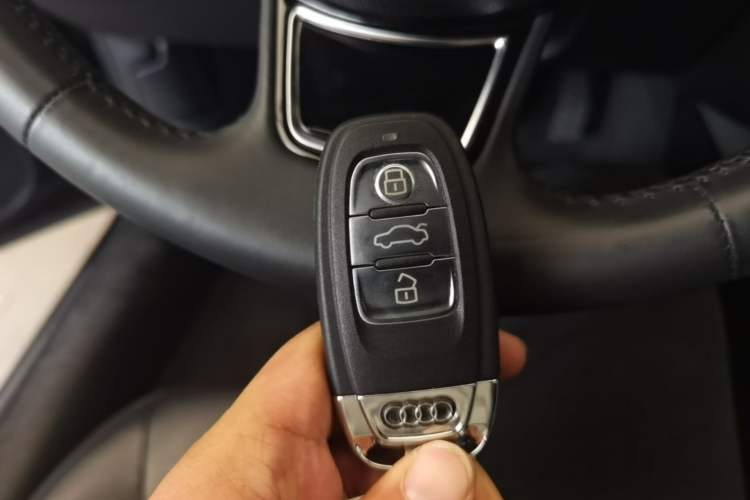 Used Audi A6L 2017 45 TFSI quattro Sport Edition Vehicle Key