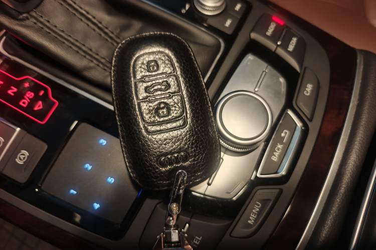 Used Audi A6L 2017 30 FSI Comfort Model Vehicle Key