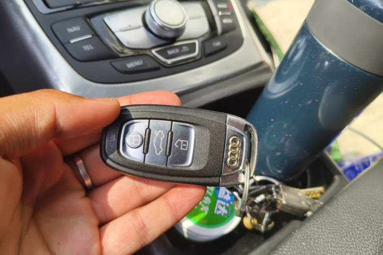 Used Audi A6L 2017 TFSI Comfort Model Vehicle Key