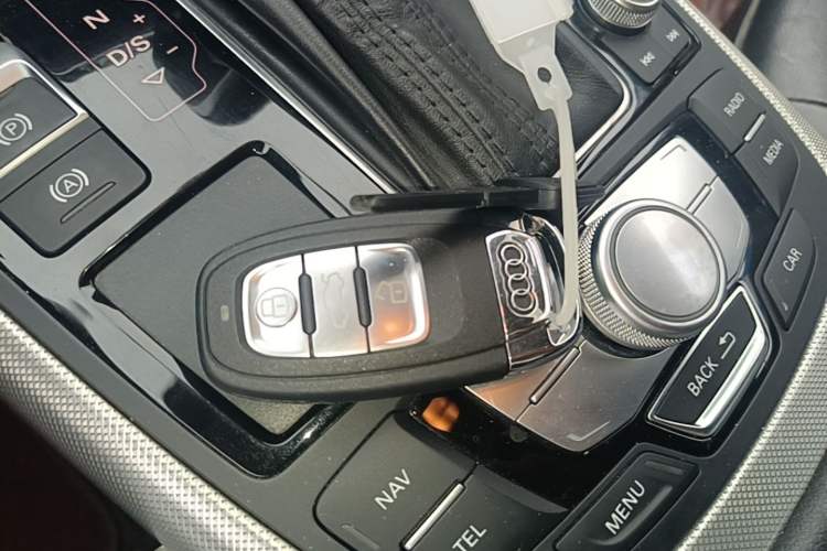 Used Audi A6L 2017 TFSI Technology Edition Vehicle Key