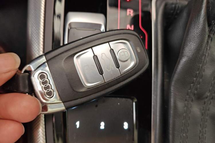Used Audi A6L 2017 TFSI Technology Edition Vehicle Key