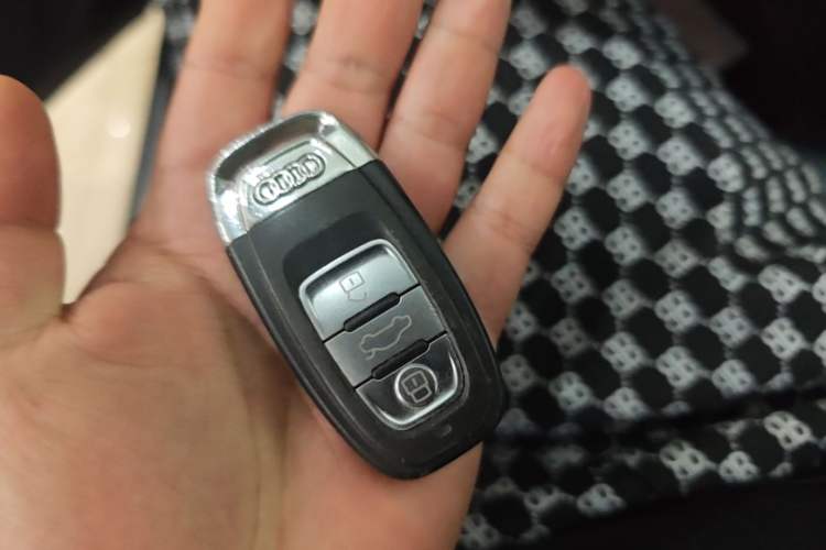 Used Audi A6L 2017 45 TFSI quattro Sport Edition Vehicle Key