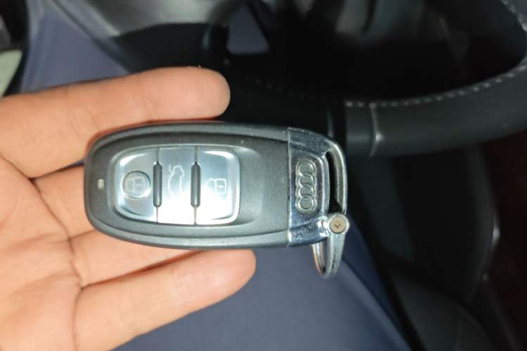 Used Audi A6L 2017 30 FSI Comfort Model Vehicle Key