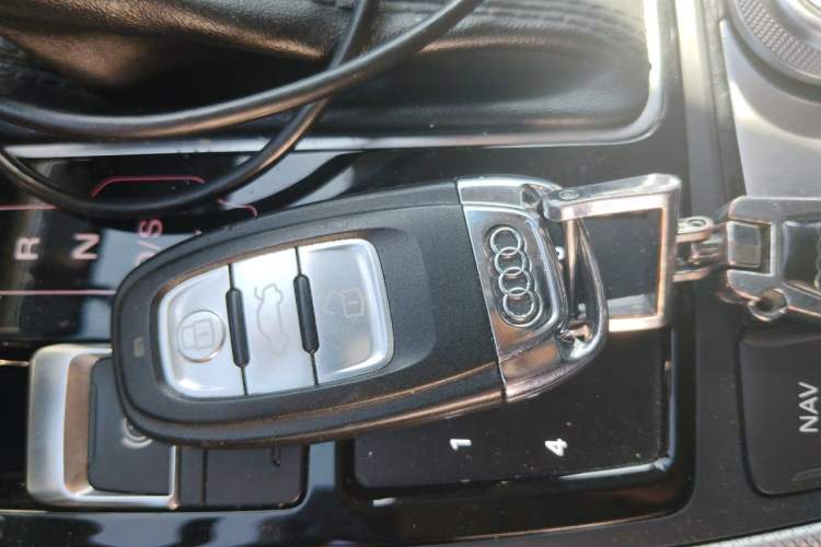 Used Audi A6L 2017 45 TFSI quattro Sport Edition Vehicle Key