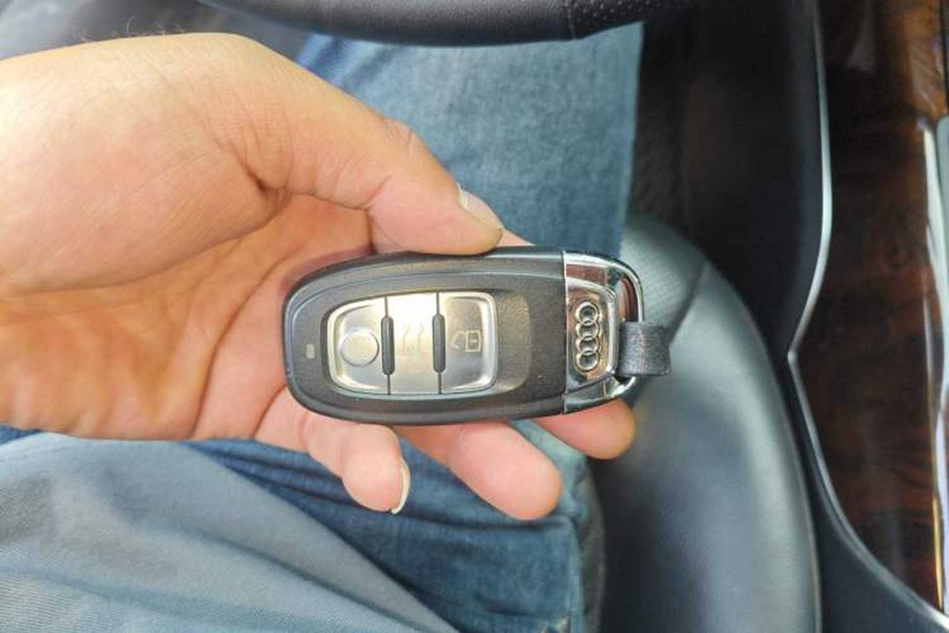 Used Audi A6L 2017 30 FSI Comfort Model Vehicle Key