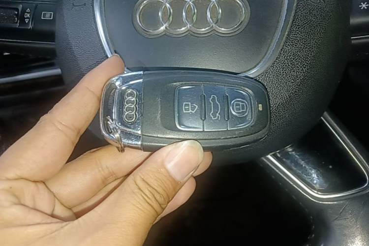 Used Audi A6L 2017 30 FSI Comfort Model Vehicle Key