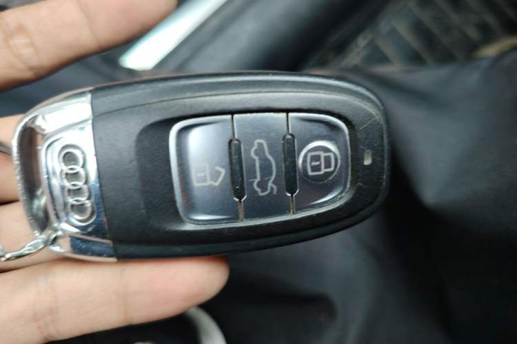 Used Audi A6L 2017 TFSI Comfort Model Vehicle Key