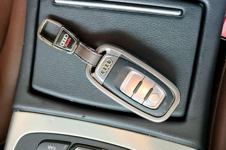 Used Audi A6L 2017 TFSI Technology Edition Vehicle Key