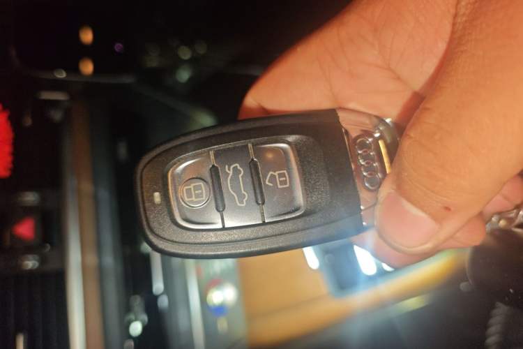 Used Audi A6L 2017 30 FSI Comfort Model Vehicle Key