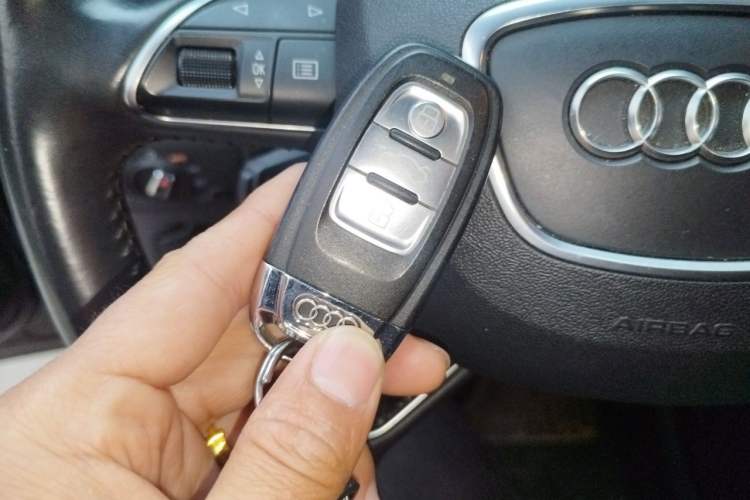Used Audi A6L 2017 30 FSI Comfort Model Vehicle Key