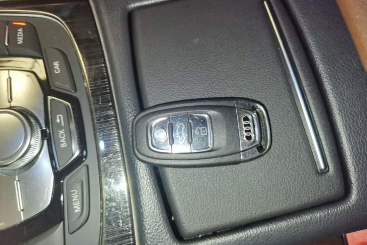 Used Audi A6L 2017 TFSI Technology Edition Vehicle Key
