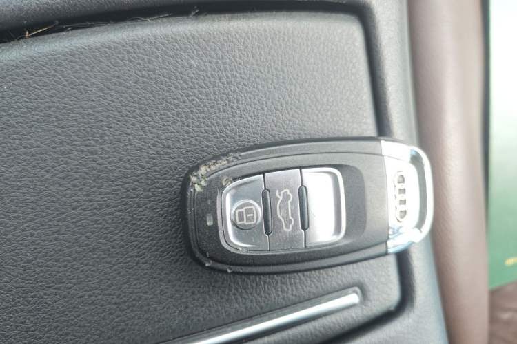 Used Audi A6L 2017 30 FSI Comfort Model Vehicle Key