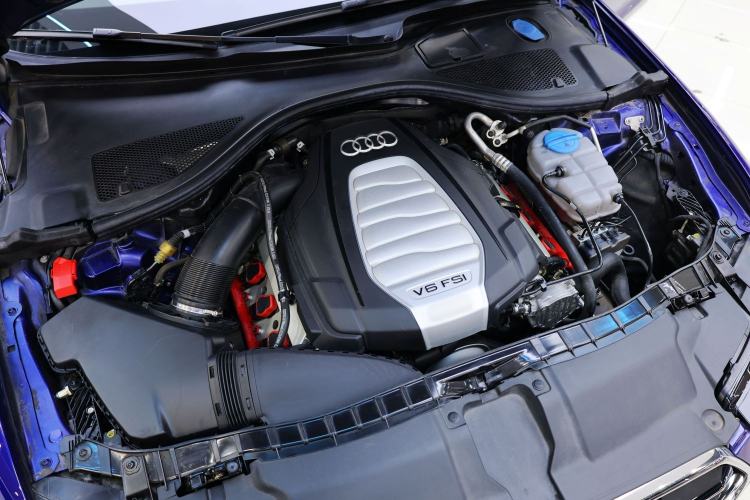 Used Audi A6L 2017 30 FSI Technology Model Engine Bay