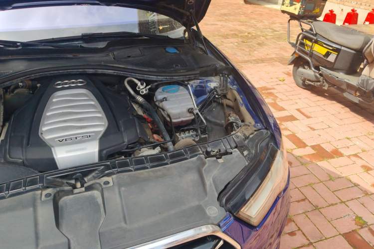 Used Audi A6L 2017 30 FSI Comfort Model Engine Bay Left
