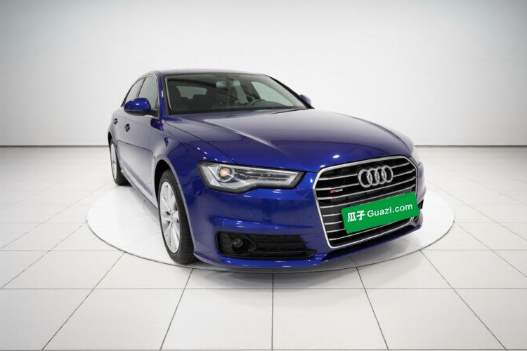 Used Audi A6L 2017 TFSI Technology Edition Front Right 45 Deg