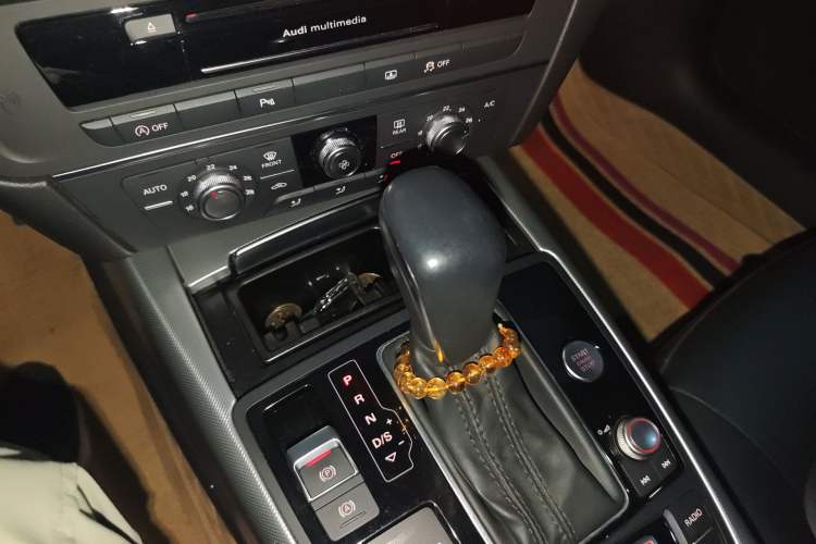 Used Audi A6L 2017 TFSI Comfort Model Gear Lever
