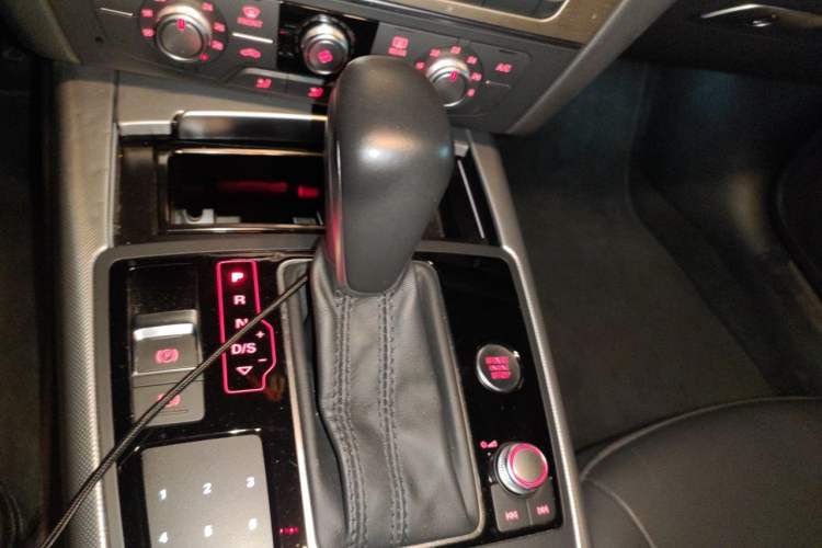 Used Audi A6L 2017 TFSI Technology Edition Gear Lever