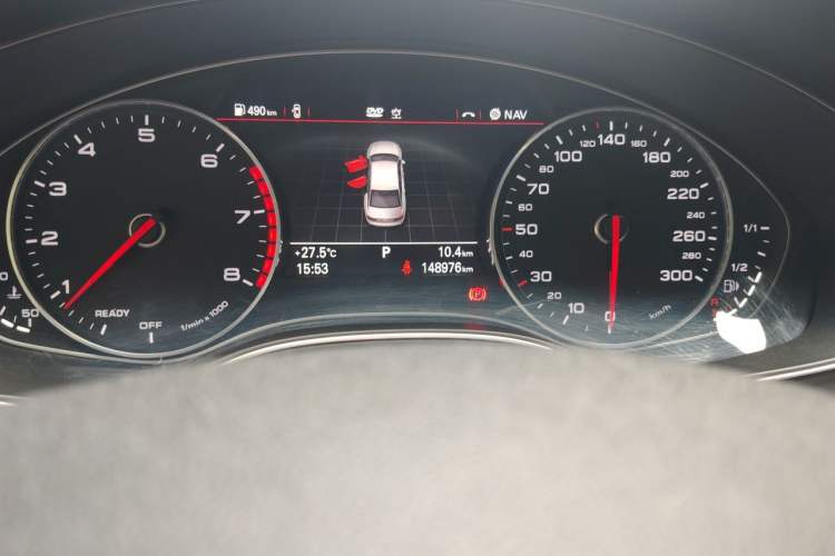 Used Audi A6L 2017 30 FSI Comfort Model Odometer Close Up