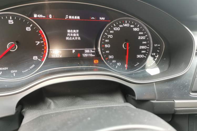 Used Audi A6L 2017 30 FSI Technology Model Odometer Close Up
