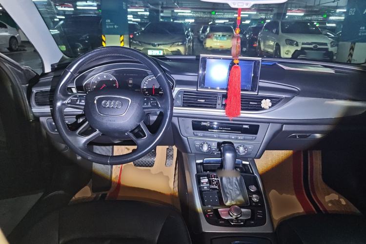 Used Audi A6L 2017 TFSI Comfort Model Steering Wheel