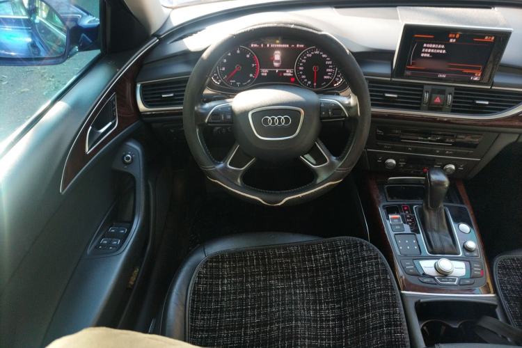 Used Audi A6L 2017 30 FSI Comfort Model Steering Wheel