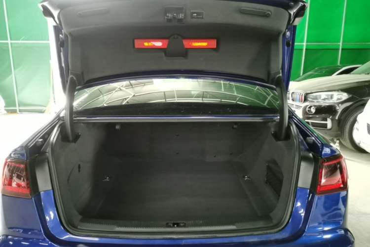 Used Audi A6L 2017 45 TFSI quattro Sport Edition Trunk