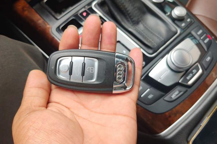 Used Audi A6L 2017 30 FSI Comfort Model Vehicle Key