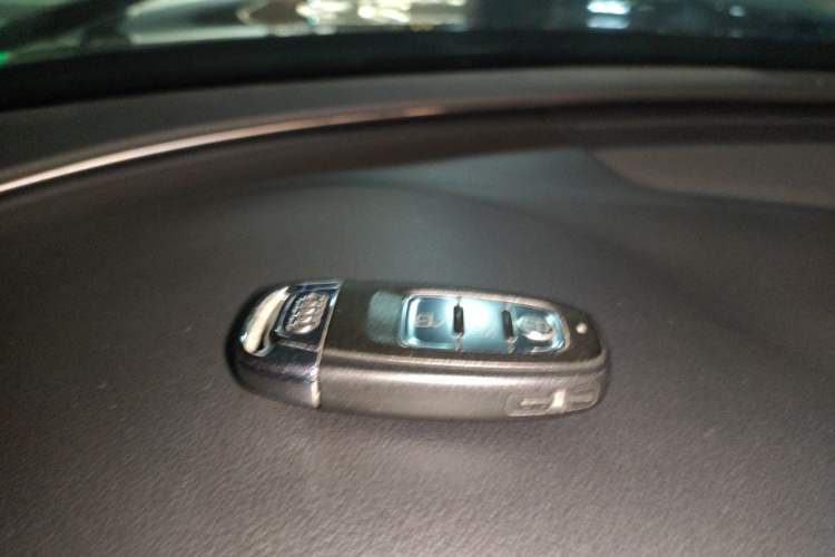 Used Audi A6L 2017 TFSI Technology Edition Vehicle Key