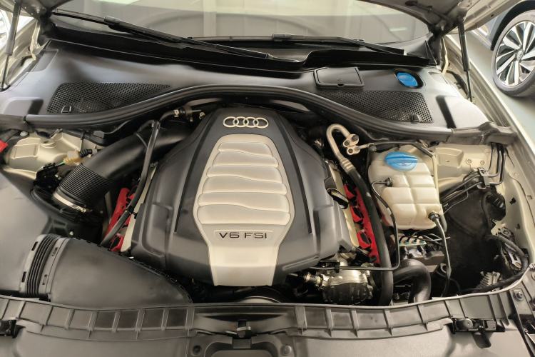 Used Audi A6L 2017 30 FSI Comfort Model Engine Bay