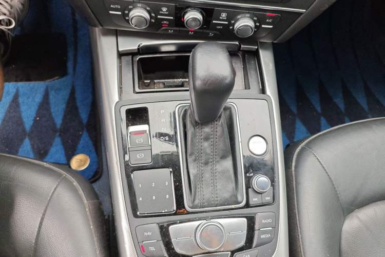 Used Audi A6L 2017 TFSI Technology Edition Gear Lever