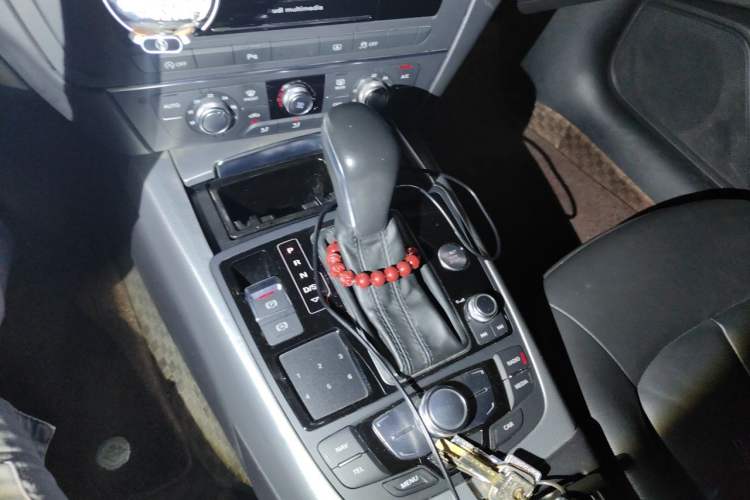 Used Audi A6L 2017 TFSI Technology Edition Gear Lever
