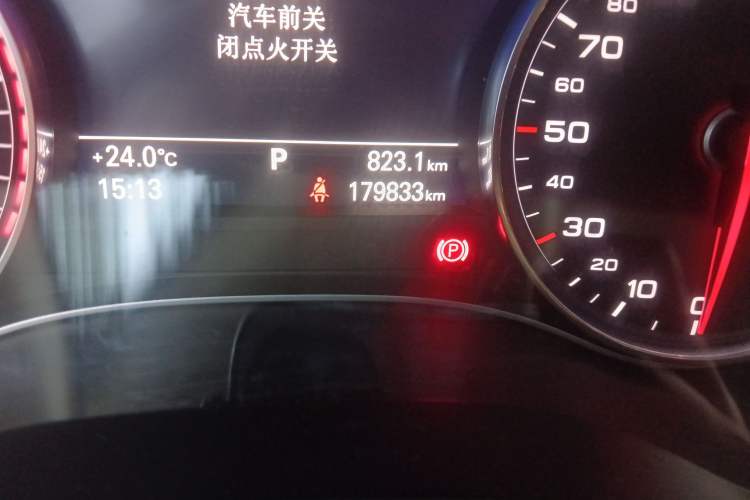 Used Audi A6L 2017 TFSI Technology Edition Odometer Close Up
