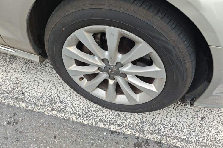 Used Audi A6L 2017 TFSI Technology Edition Right Front Wheel Hub