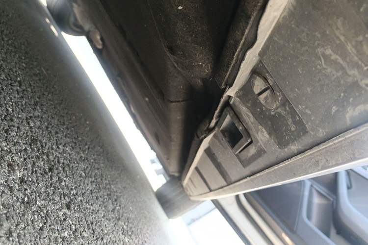 Used Audi A6L 2017 TFSI Comfort Model Right Side Sill