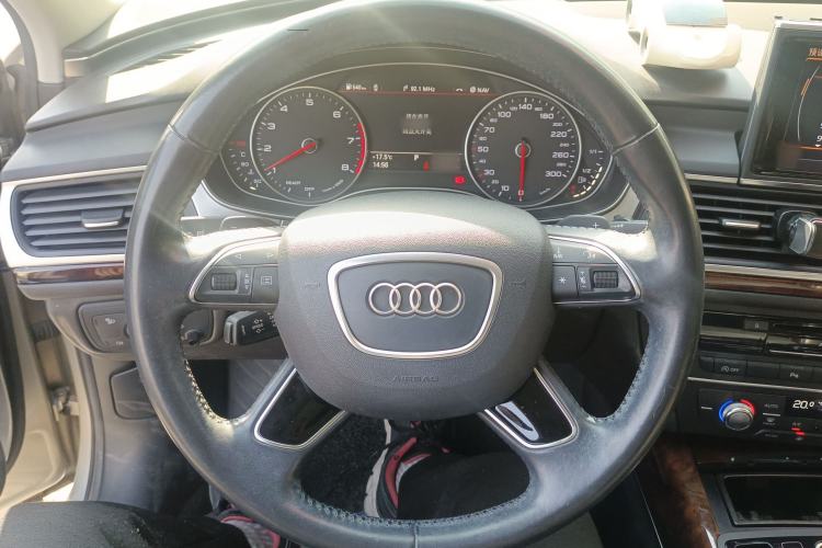 Used Audi A6L 2017 TFSI Comfort Model Steering Wheel