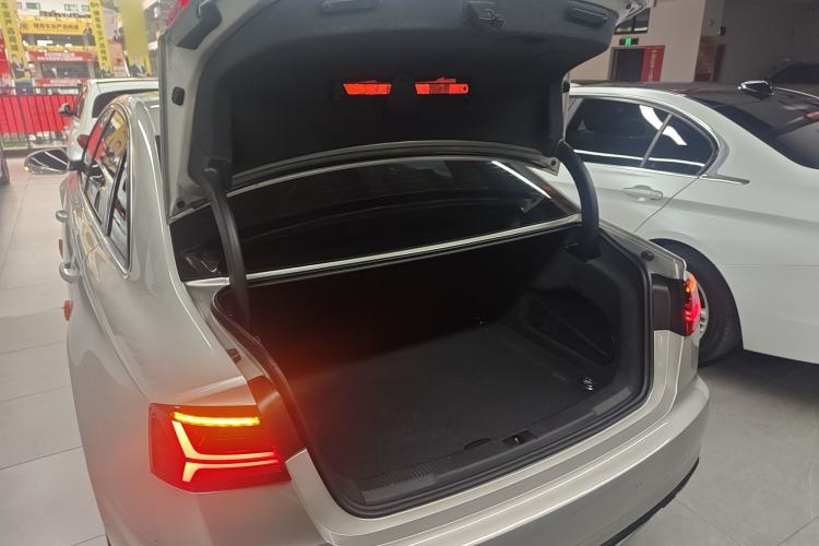 Used Audi A6L 2017 TFSI Technology Edition Trunk
