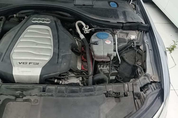 Used Audi A6L 2017 30 FSI Comfort Model Engine Bay Left
