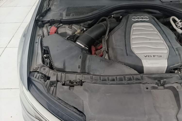 Used Audi A6L 2017 30 FSI Comfort Model Engine Bay Right