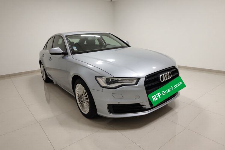 Used Audi A6L 2017 TFSI Technology Edition Front Right 45 Deg