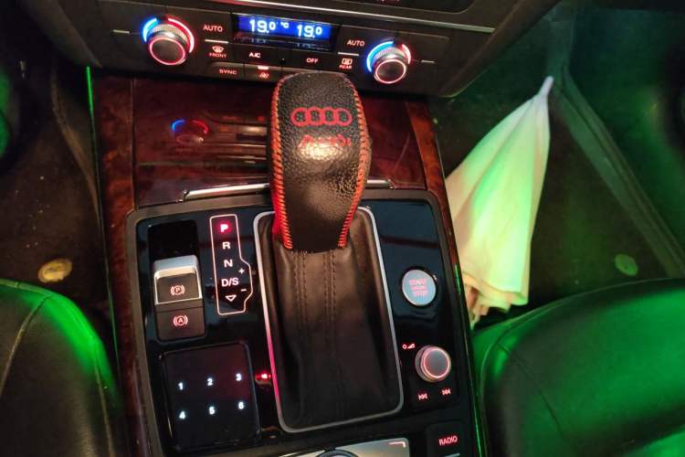 Used Audi A6L 2017 TFSI Comfort Model Gear Lever
