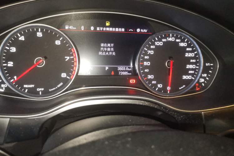 Used Audi A6L 2017 TFSI Technology Edition Odometer Close Up