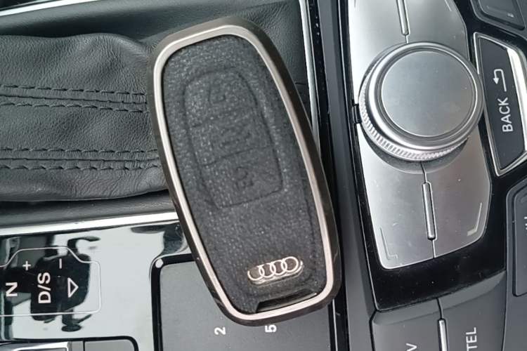 Used Audi A6L 2017 30 FSI Comfort Model Vehicle Key