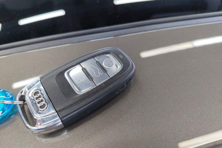 Used Audi A6L 2017 TFSI Comfort Model Vehicle Key